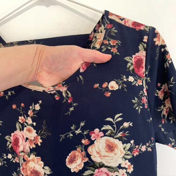 NEW NWT BLUE RAIN FRANCESCA'S Navy Blue Pink Cream Floral Ruffle Shift Dress M - Picture 6 of 14